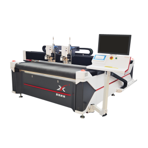 介绍一下箱包皮包自动裁剪打样切割设备